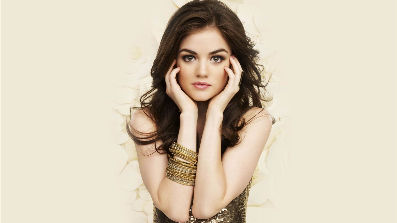 Lucy-Hale Katy Keene riverdale