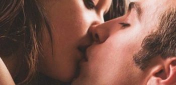 cropped-amar-netflix.jpg