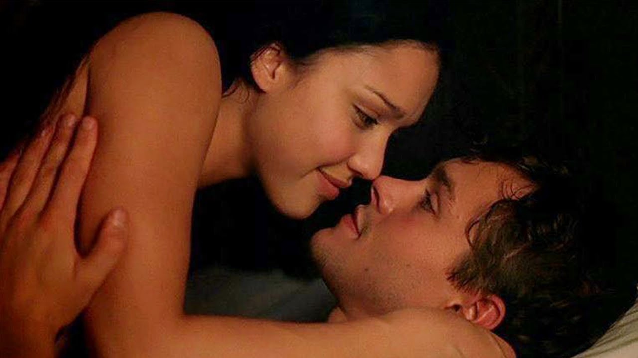 Lançado em 2002, Dicionário de Cama ( The Sleeping Dictionary) é um filme de drama romântico dirigido por Guy Jenkin, que mergulha em um enredo intenso e sensível sobre amor, cultura e colonização.