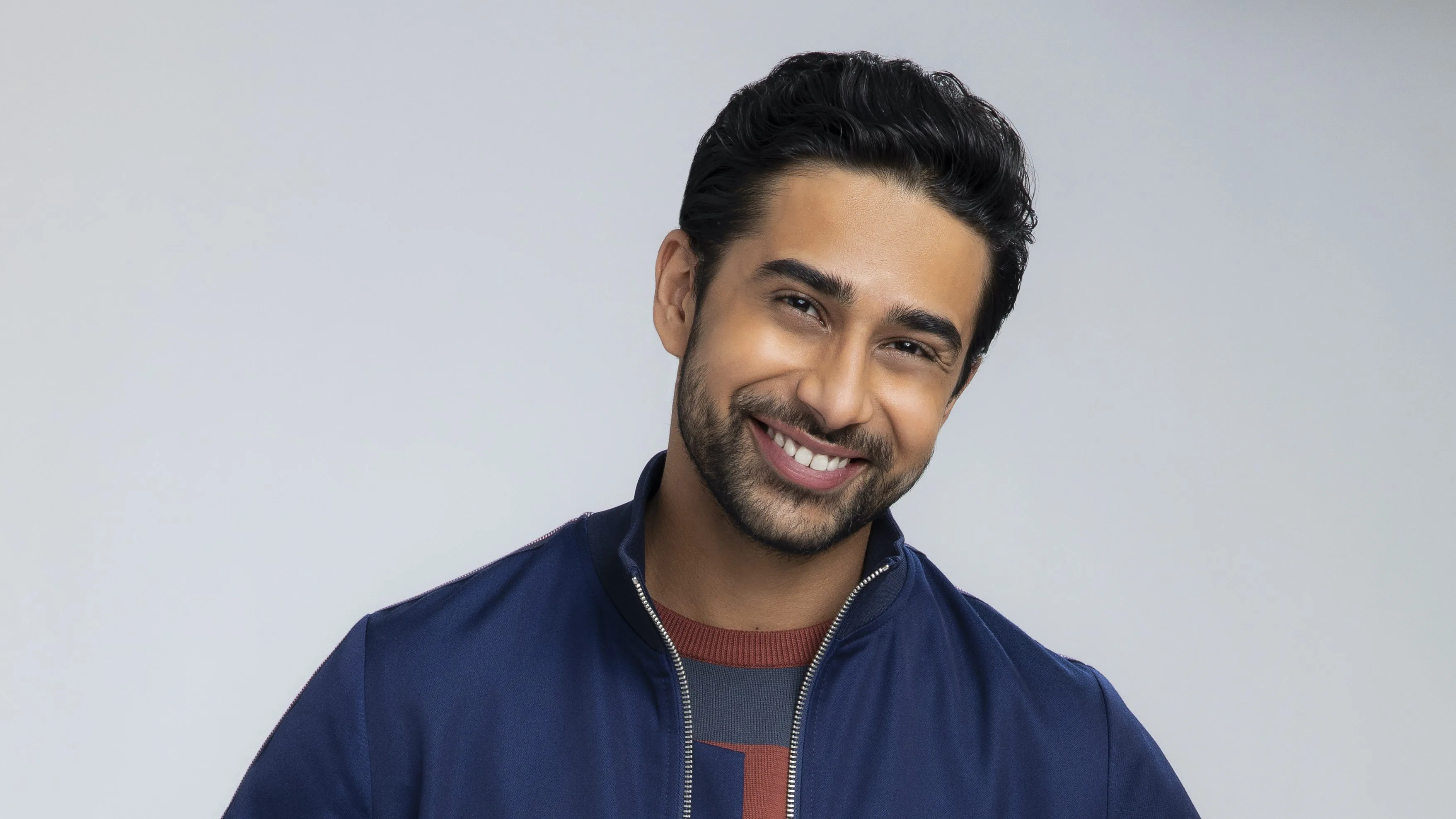 Suraj Sharma actor