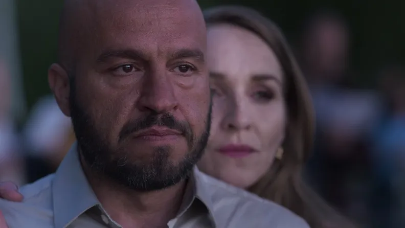 A adaptação da Netflix, Um Marigo Fiel (Loving Adults), baseada no romance de Anna Ekberg "Till Death Do Us Part"