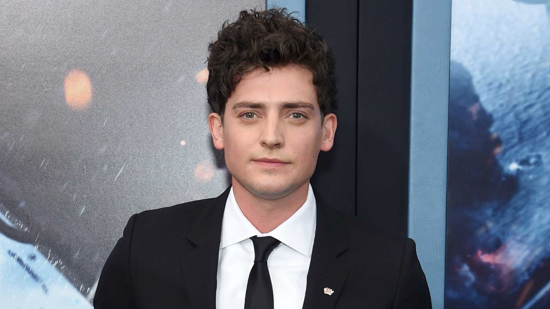 Aneurin Barnard