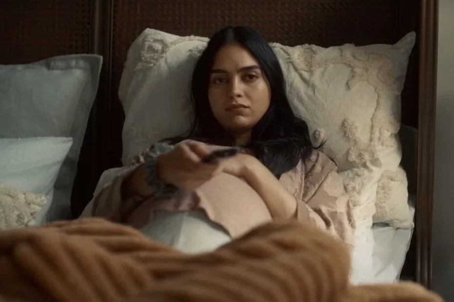Com Melissa Barrera, um dos melhores filmes de terror do ano chegou ao Prime Video: O Nascimento do Mal
