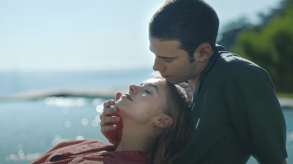 Através da Minha Janela: Além-mar navega nas águas do romance espanhol, continuando a saga que cativou os espectadores com "A través de mi ventana."