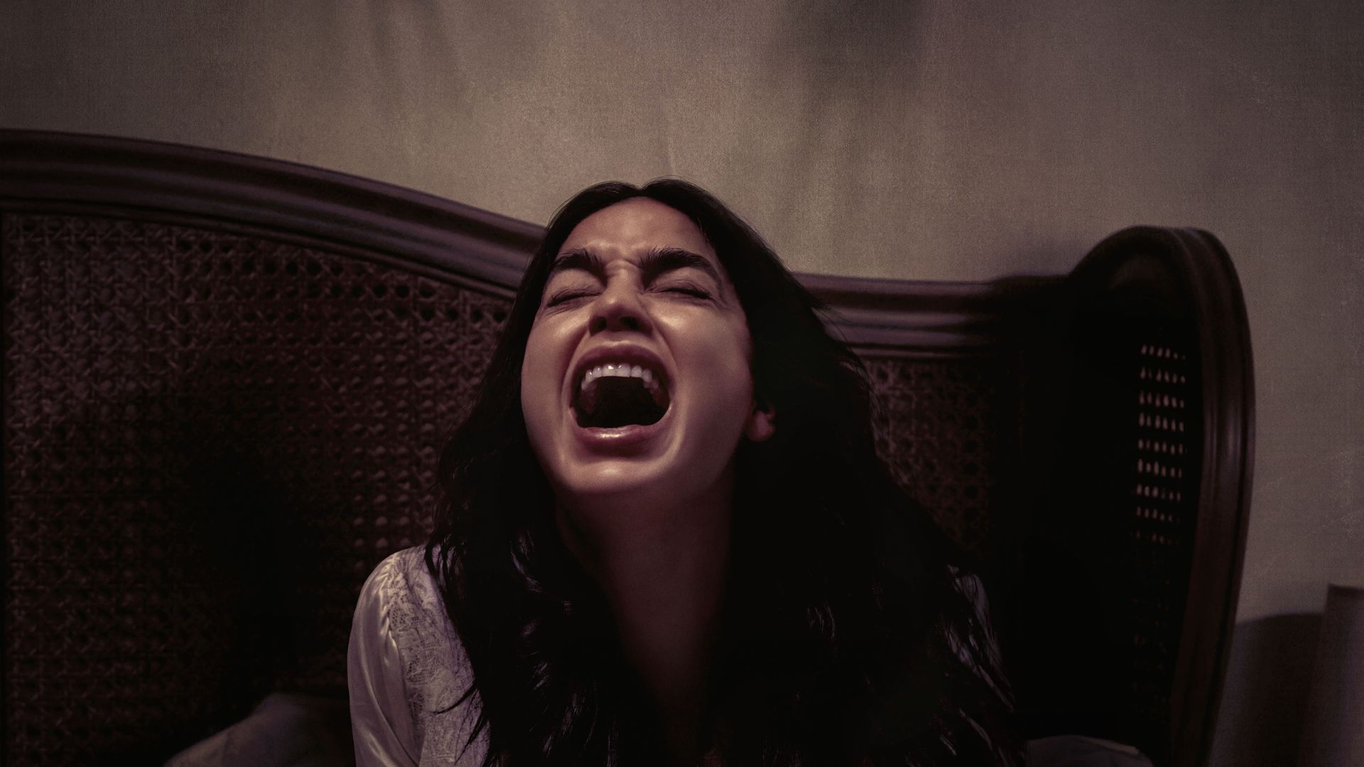 Com Melissa Barrera, um dos melhores filmes de terror do ano chegou ao Prime Video: O Nascimento do Mal