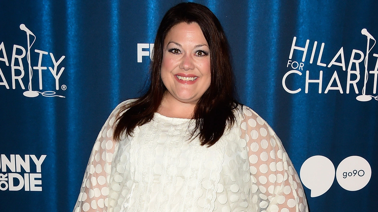 Brooke Elliott.jpg