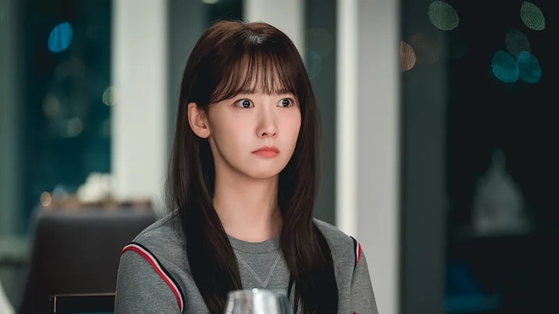 yoona sorriso real.jpg