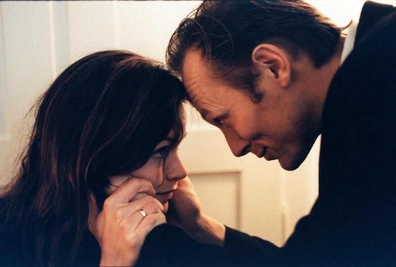 O filme dinamarquês Kira's Reason - A Love Story (En Kærlighedshistorie) de 2001, dirigido por Ole Christian Madsen