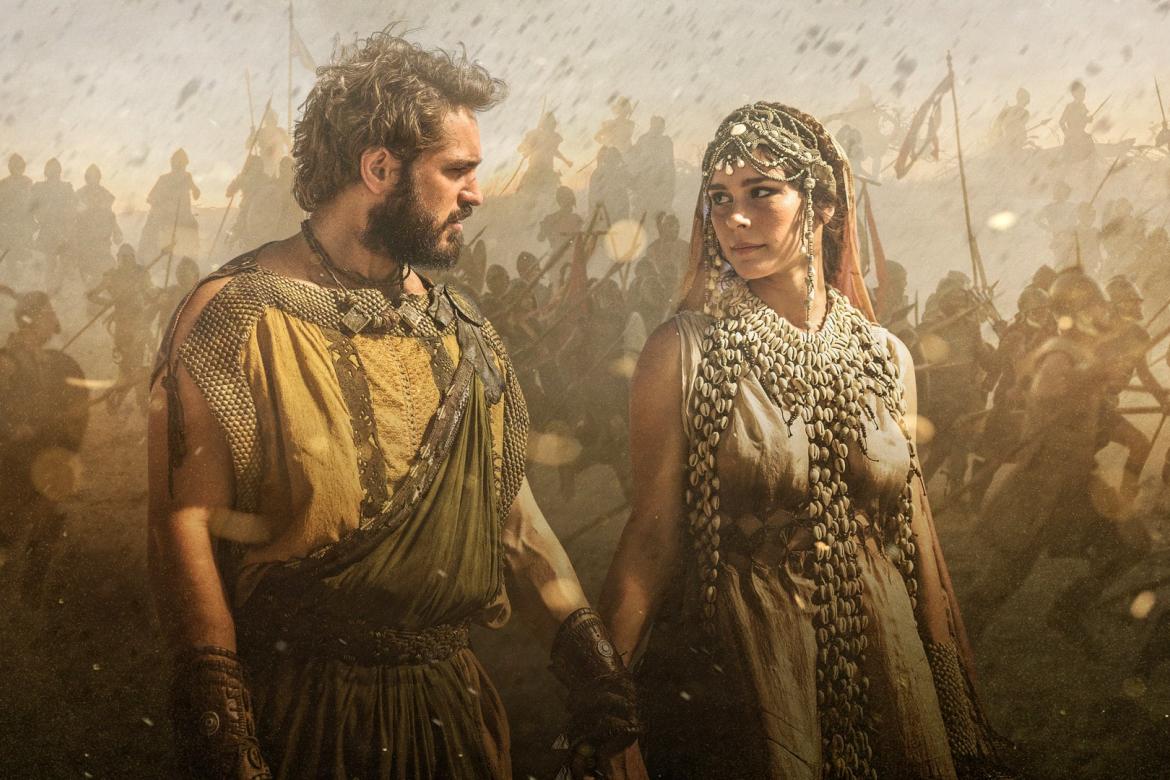 Troia: A Queda de Uma Cidade (Troy: Fall of a City) emerge como uma minissérie épica da Netflix