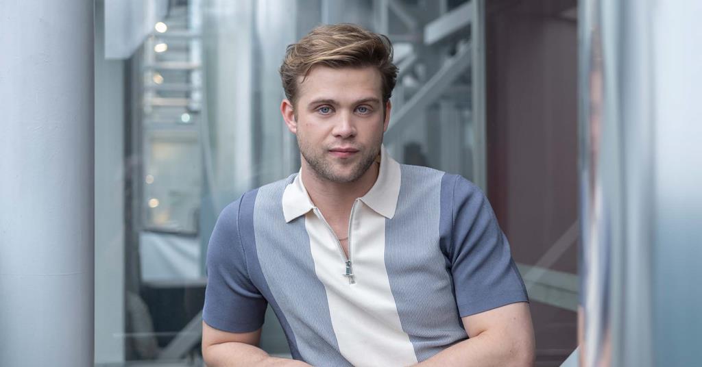 A Netflix está pronta para encantar os espectadores com uma adaptação emocionante do romance de David Nicholls, Um Dia (One Day).