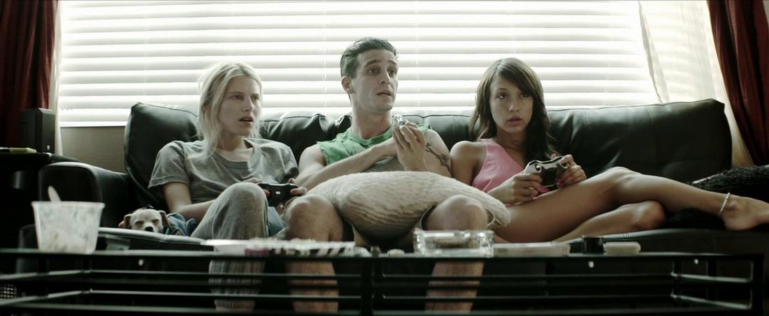 Uma Estranha Amizade (Starlet), lançado em 2012, é um filme independente de drama dirigido por Sean Baker
