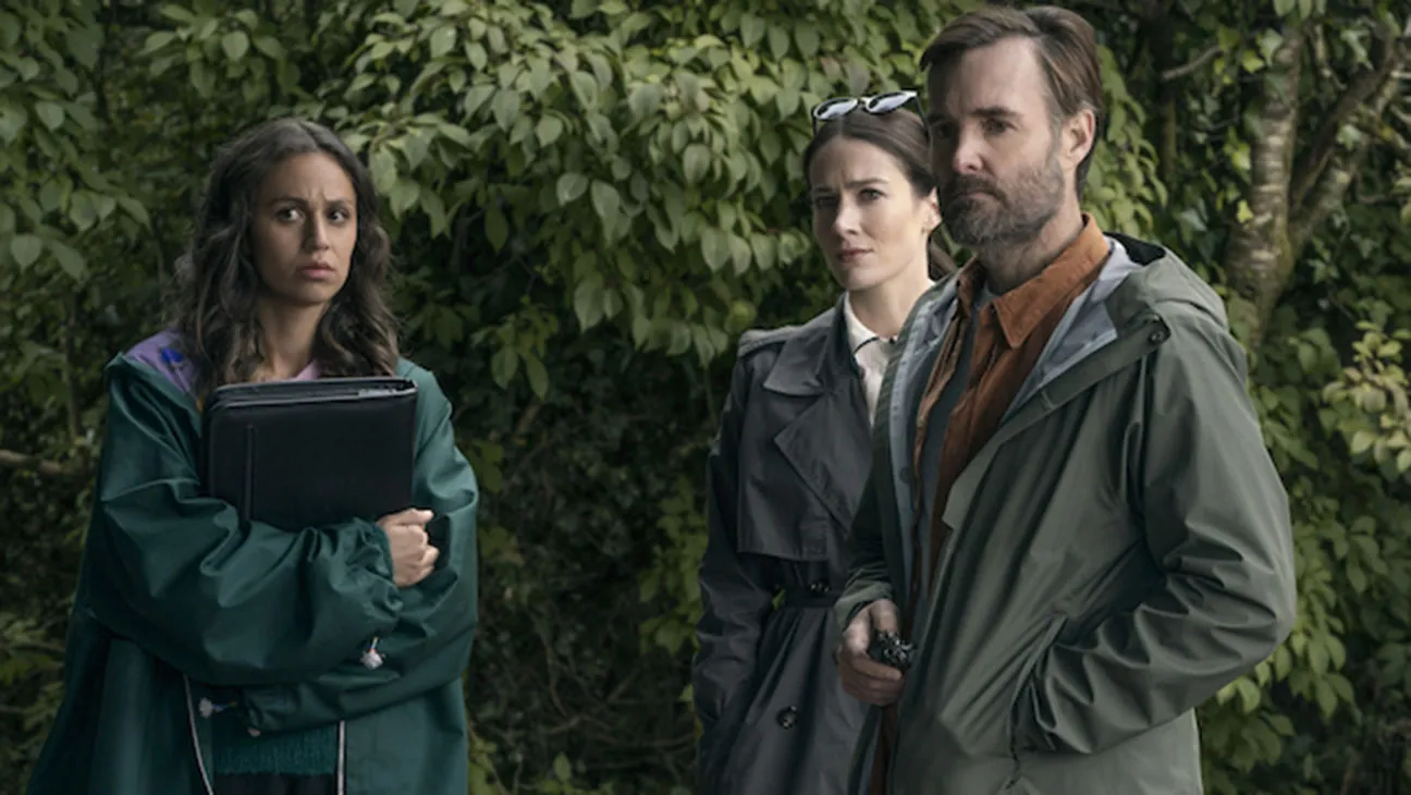 Bodkin é uma série de televisão de comédia obscura e suspense irlandesa, composta por sete episódios, criada pelo escritor britânico Jez Scharf.