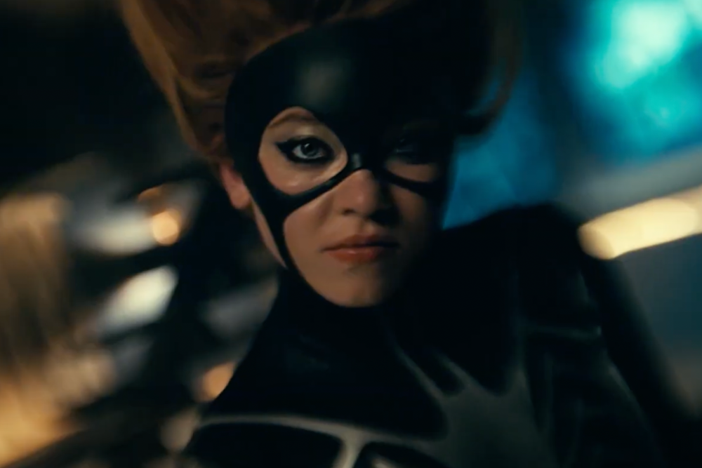 Madame Teia, filme de super-herói